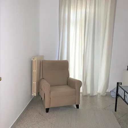 Neborooms 住宿加早餐酒店 *